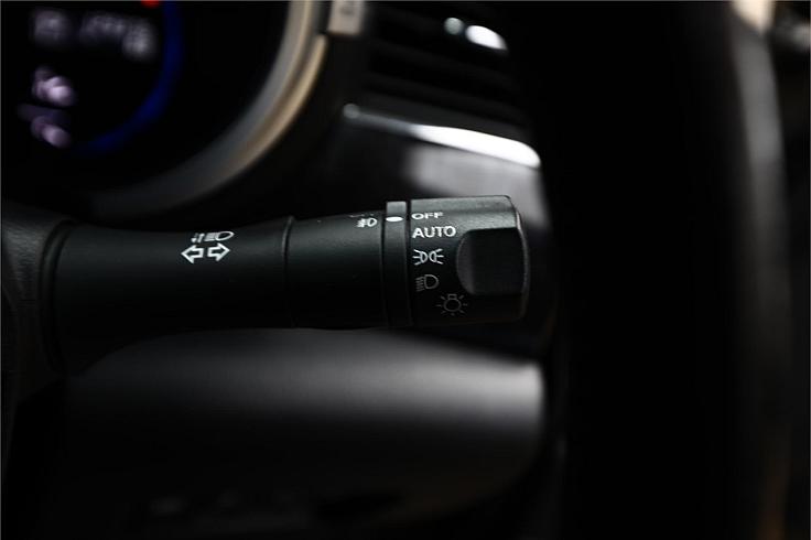  2011 Nissan Elgrand Rider