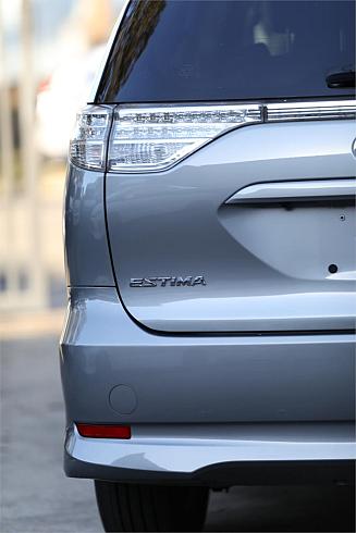 2012 Toyota Estima Aeras ( 23656 )