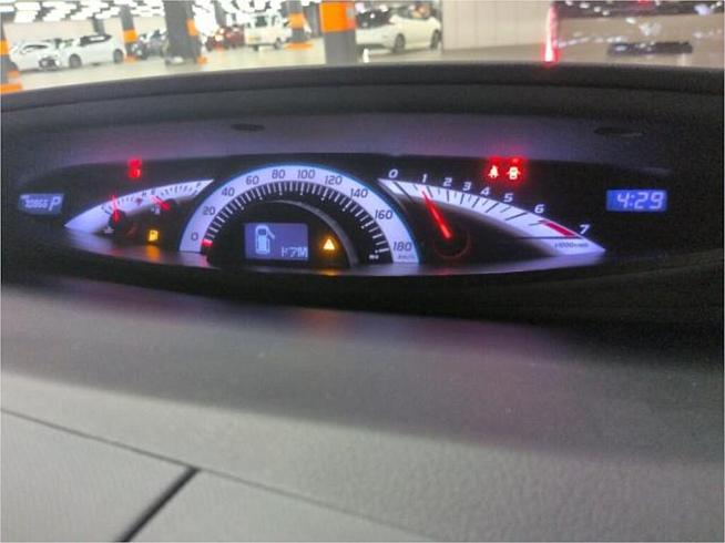 2012 Toyota Estima Aeras ( 23656 )