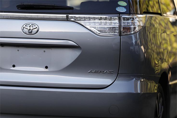 2012 Toyota Estima Aeras ( 23656 )