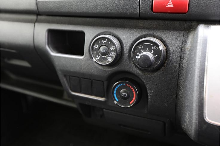 2022 Toyota Hiace Dx (52609)