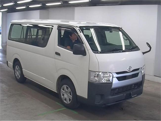  2020 Toyota Hiace Dx ( 32799 )