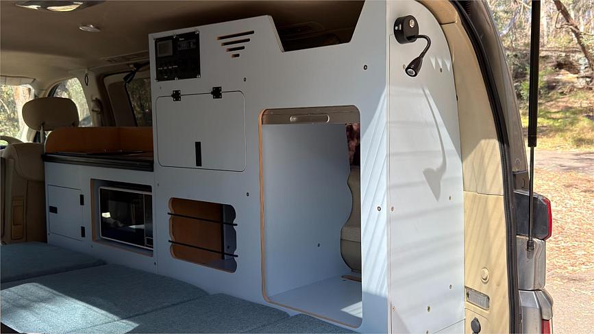  2005 Nissan Camper Van