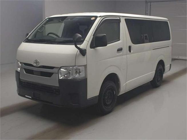  2020 Toyota Hiace Dx (21795 )