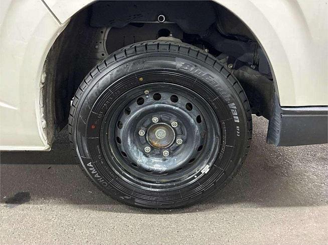  2020 Toyota Hiace Dx (21795 )