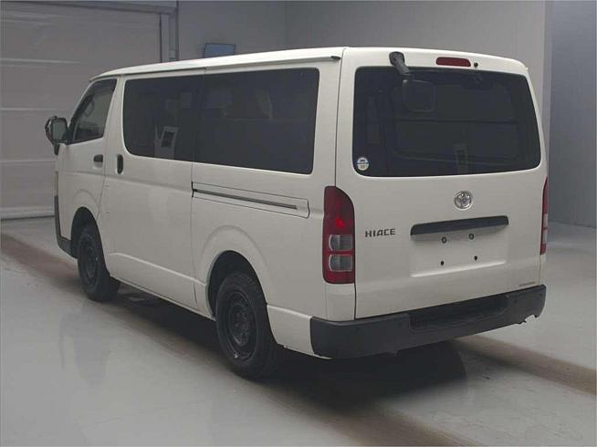  2020 Toyota Hiace Dx (21795 )