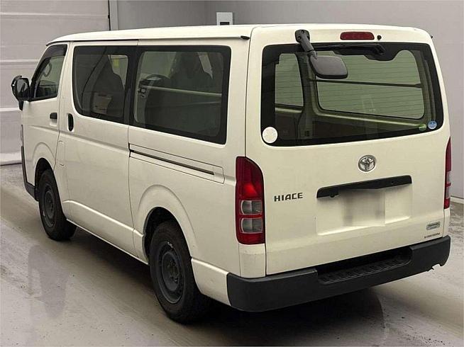  2020 Toyota Hiace Dx (11227)